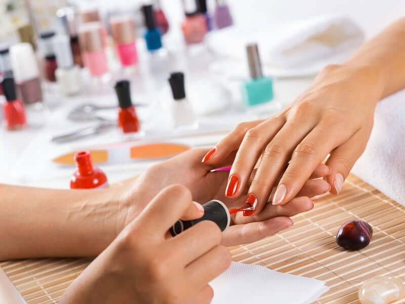 Tips for a manicure at the top