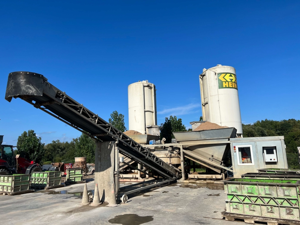 Station-service en béton