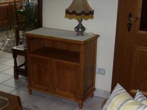 Commode 