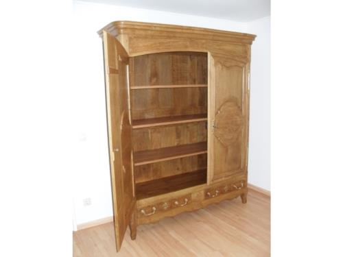 Armoire