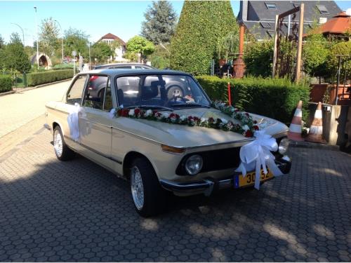 Arrangement de voiture