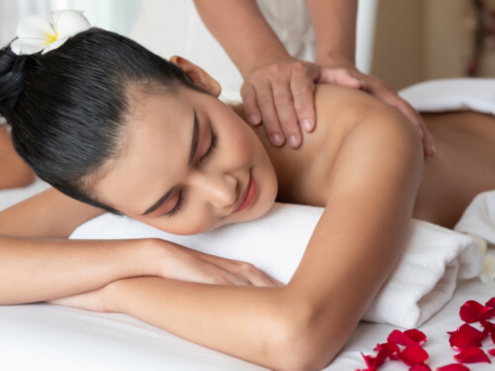 Massage du dos, nuque et épaules