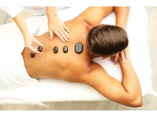 Massage aux pierres chaudes