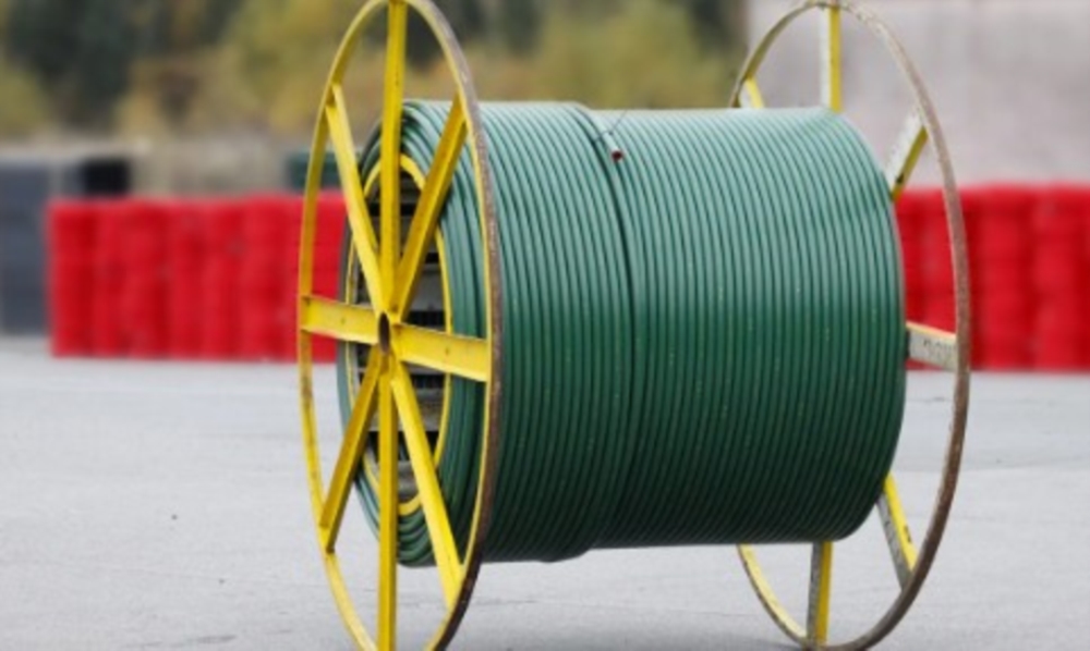 Tubes lisses, barres et couronnes