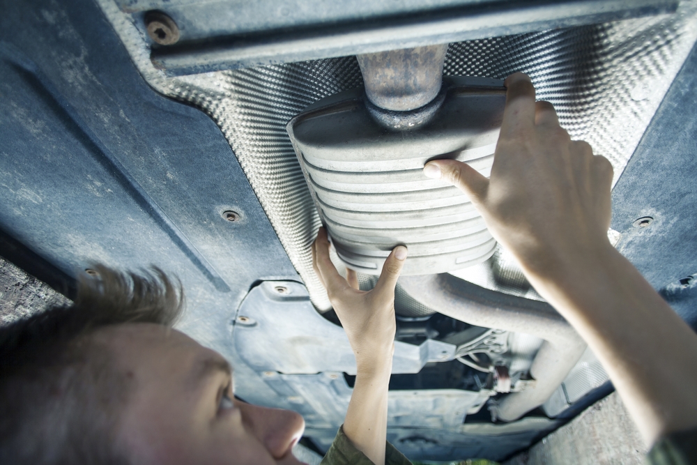 Reparatur vu Kupplung, Auspuff, Schockdämpfer, Achsdeeler