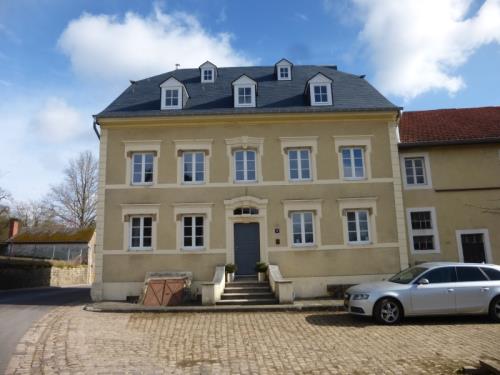 Neue Dachkonstruktion an historischem Gebäude 