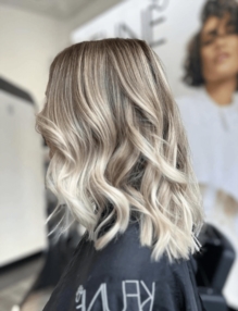 Balayage, coloration & blond sur mesure
