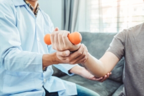 Soins personnalisés & visites à domicile