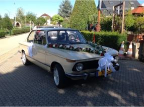 Arrangement de voiture