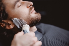 Barbe, rasage 