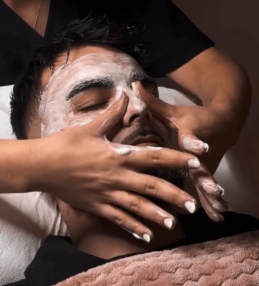 L’expertise des soins visage sur mesure à Longwy