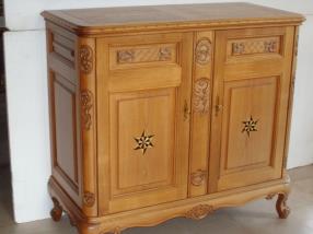 Commode 