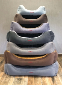 Körbe und Kissen für Hunde /Katzen