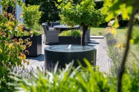 Aménagement de jardin avec éléments Adezz