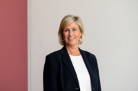 Mme Monique Smit-Thijs