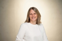 Mme Martine Schummer