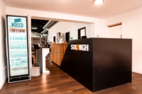 Article de Strong Academi GmbH